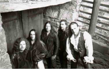 Bandfoto7.jpg (88577 Byte)